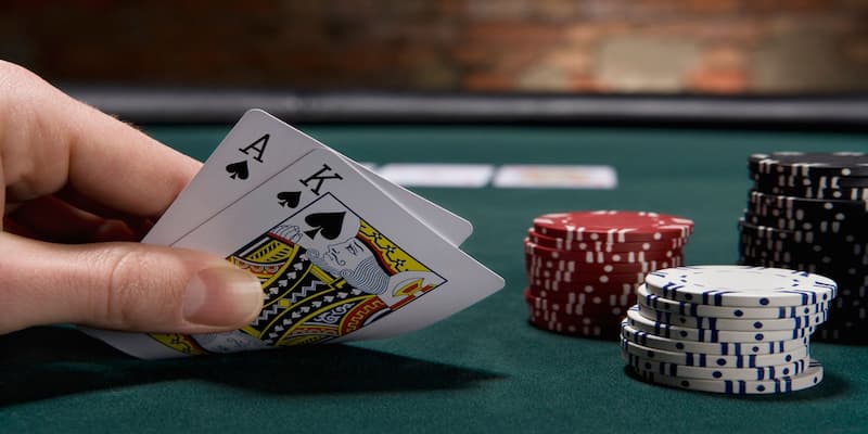 Poker là sản phẩm cá cược độc đáo, mang lại những trải nghiệm hấp dẫn cho hội viên